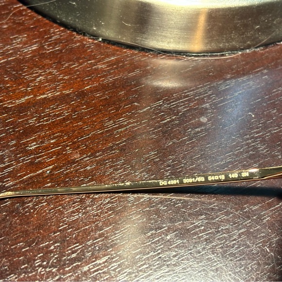 New Dolce and Gabbana DG4381 3091/8G Shiny Burgundy Rose Gold Sunglasses - Picture 12 of 16